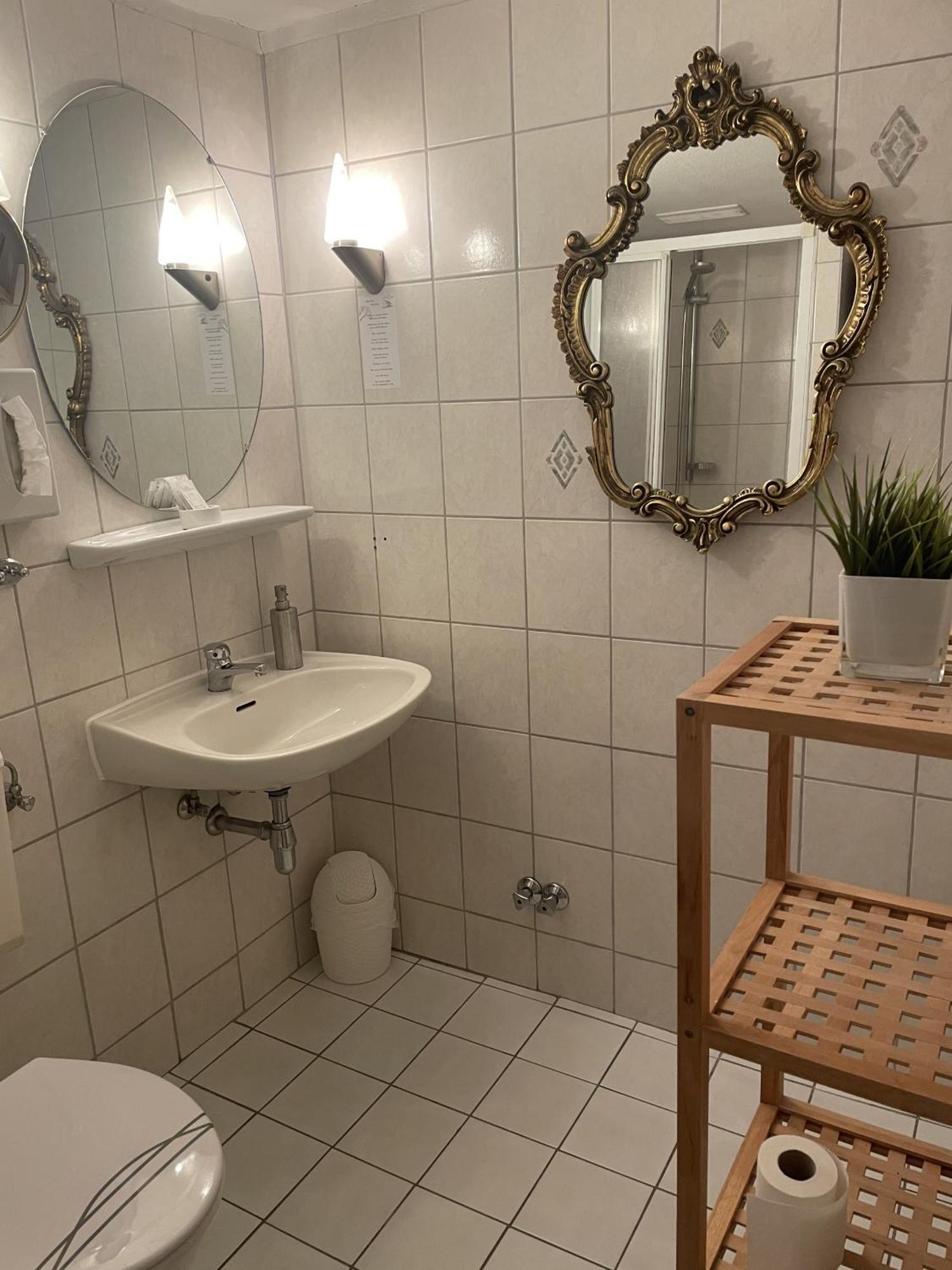 Hotel Jaegerhof Kettwig เอสเซน ห้อง รูปภาพ