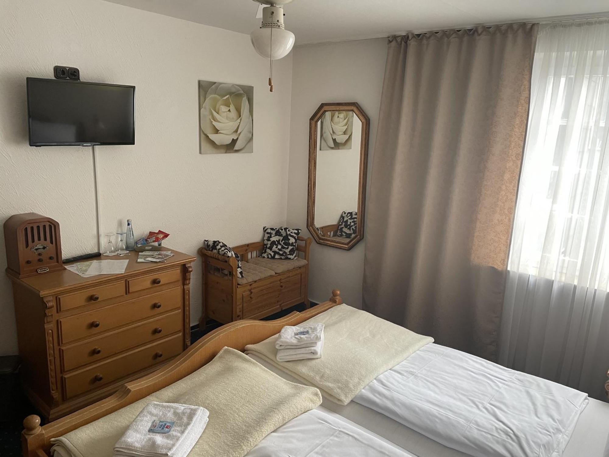 Hotel Jaegerhof Kettwig เอสเซน ห้อง รูปภาพ