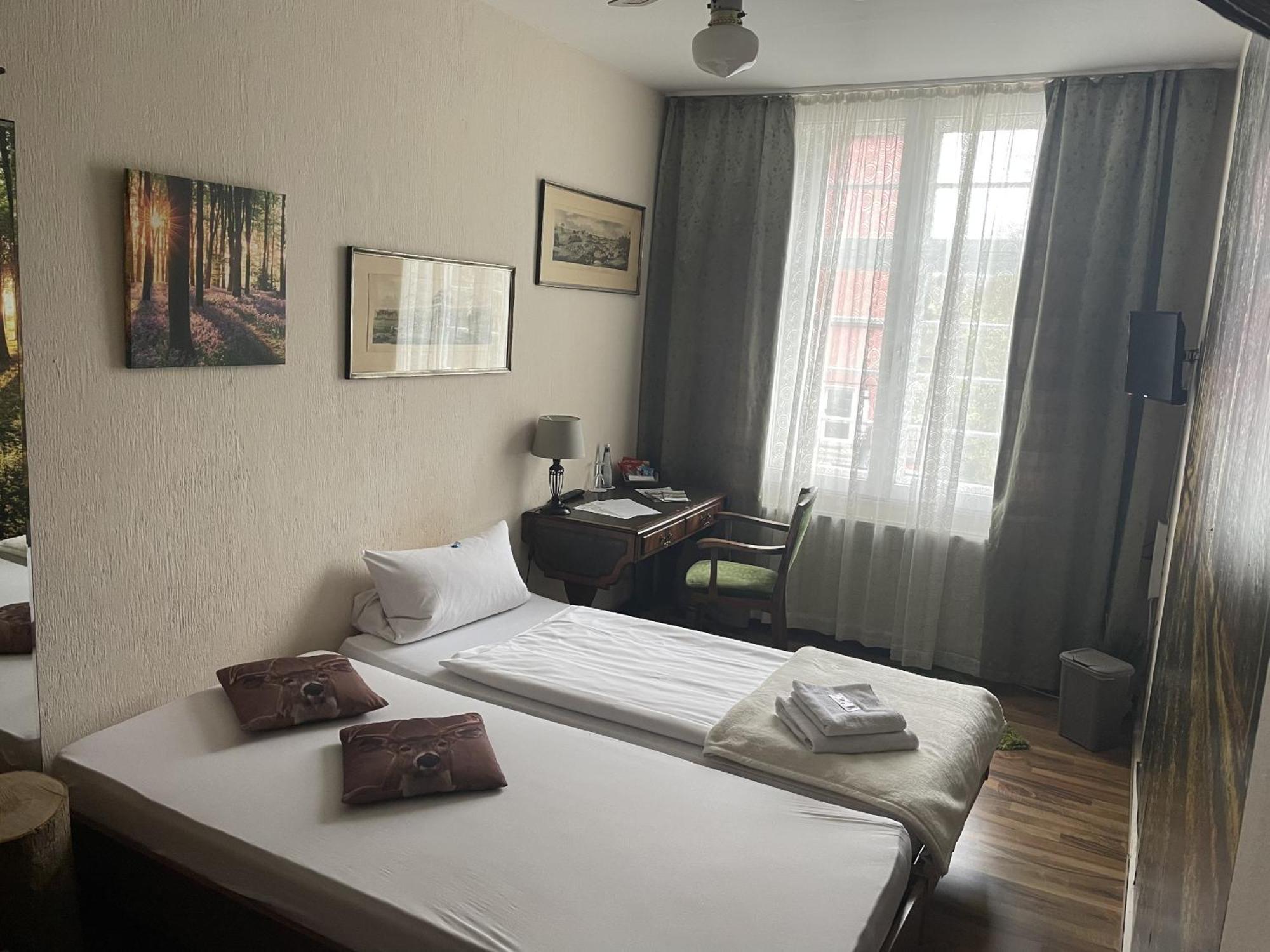 Hotel Jaegerhof Kettwig เอสเซน ห้อง รูปภาพ
